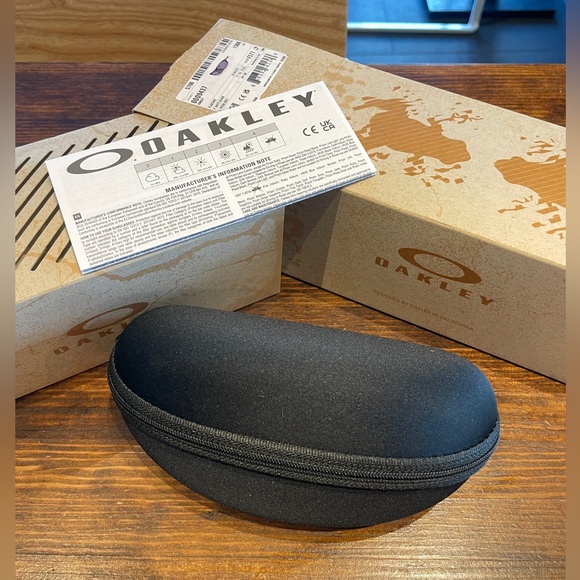 NEW OAKLEY PLANTARIS MATTE BLACK PRIZM GREY TRAVIS SCOTT Nose Piece USA 2024 - Picture 11 of 14